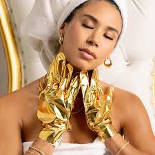 VOESH Imperial Gold Collagen Gloves